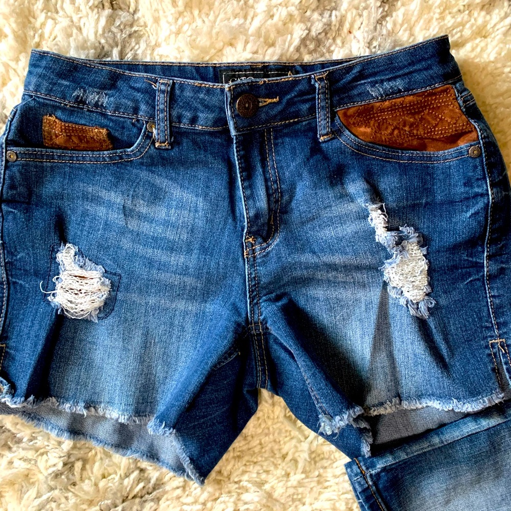 Cato Distressed Denim Shorts with Brown Accents - Size 6